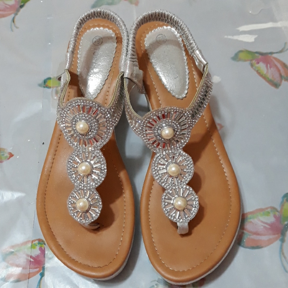 Silver rhinestone and pearl sandals size 7.5